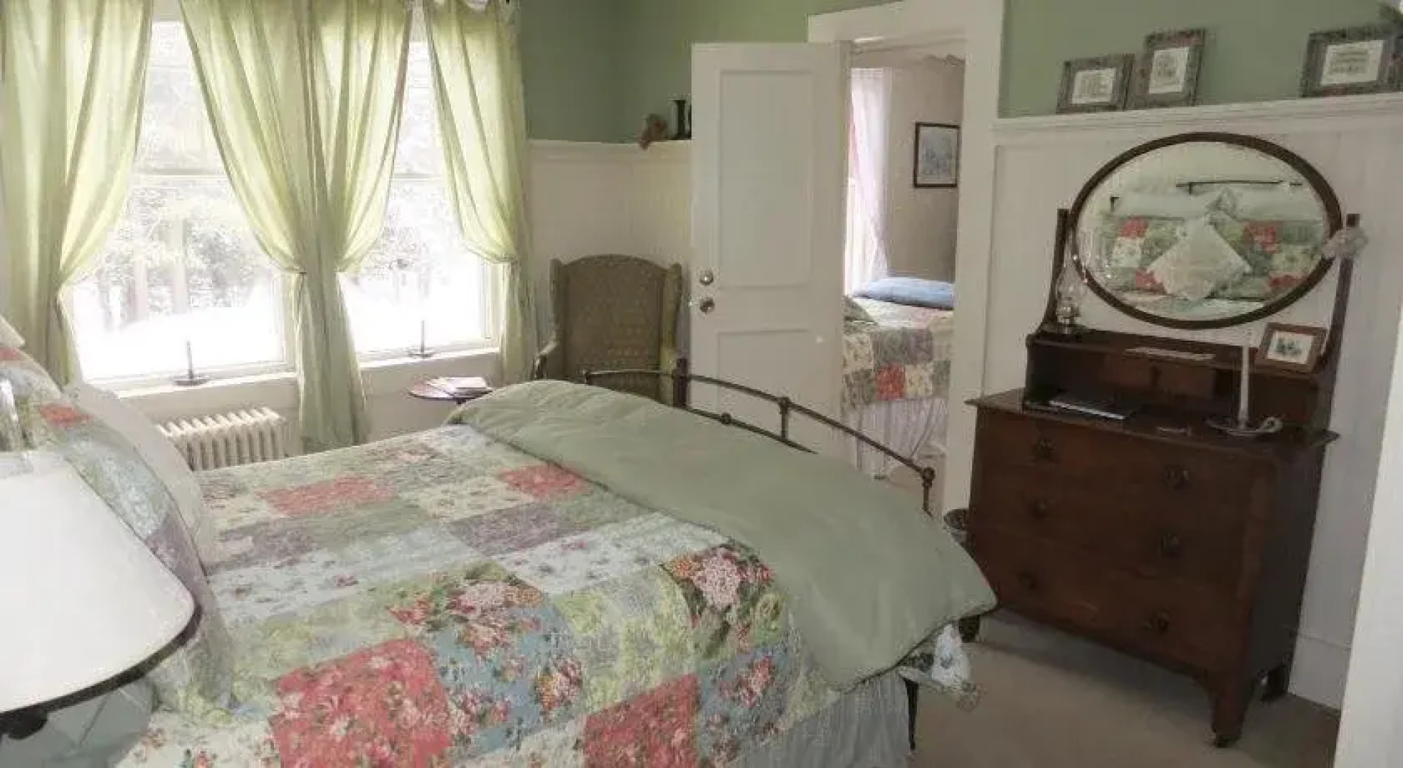 Covered Bridge House