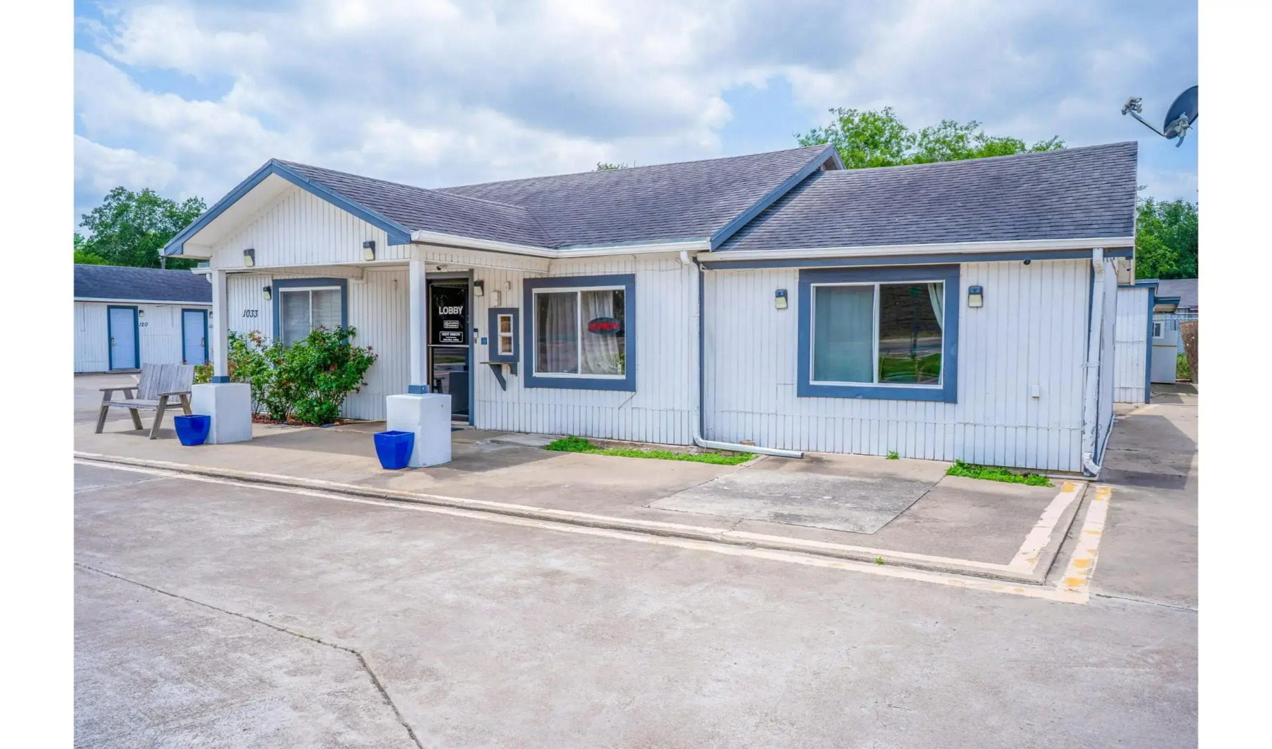 OYO Budget Inn Falfurrias Hwy 281