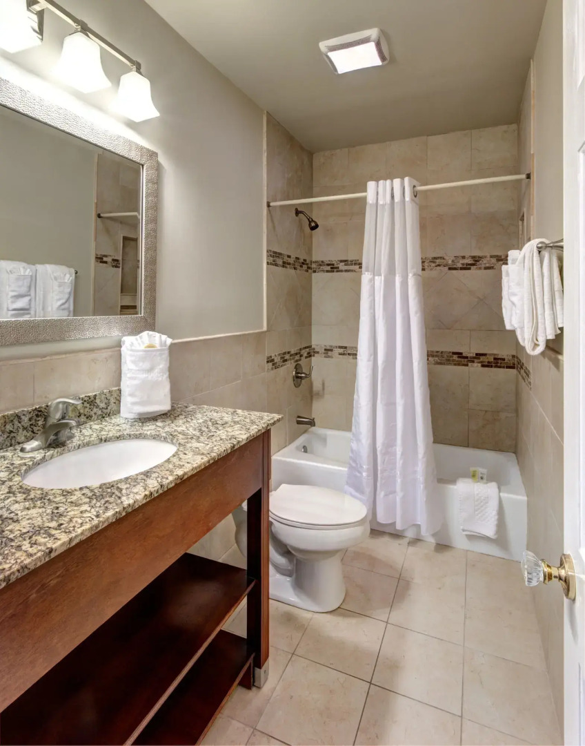 Hotel St. Pierre®, a French Quarter Inns® Hotel