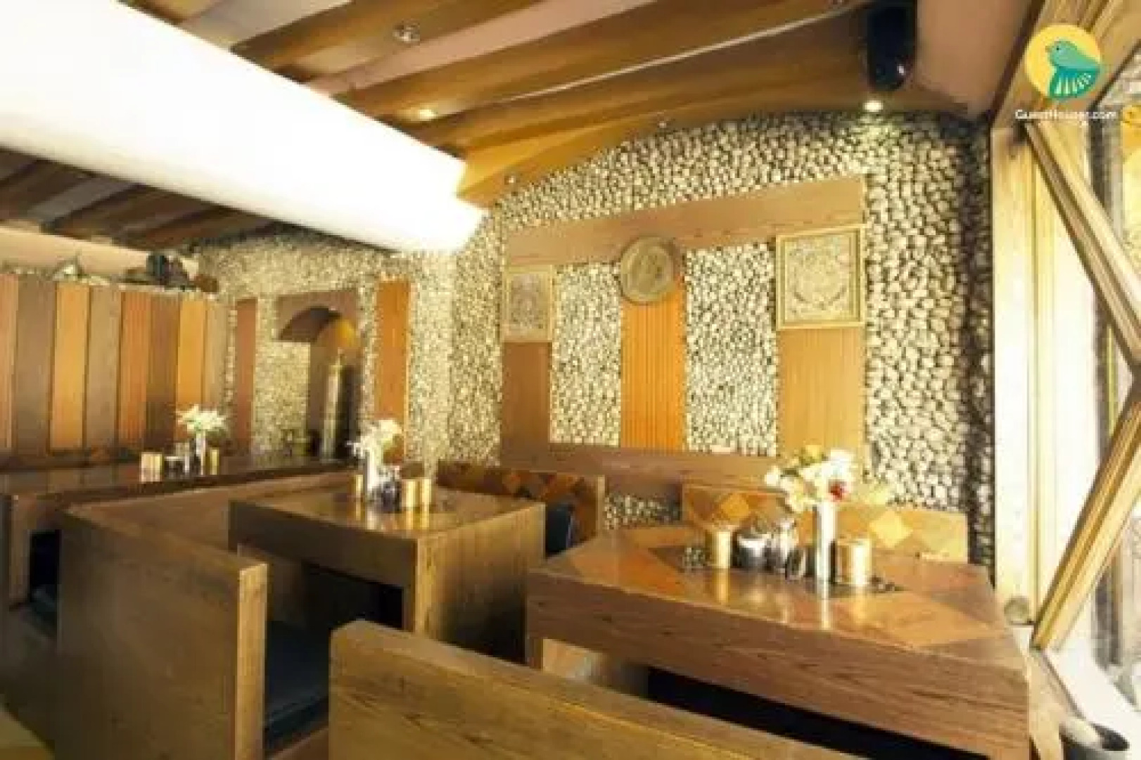 Woodrock Hotel Manali