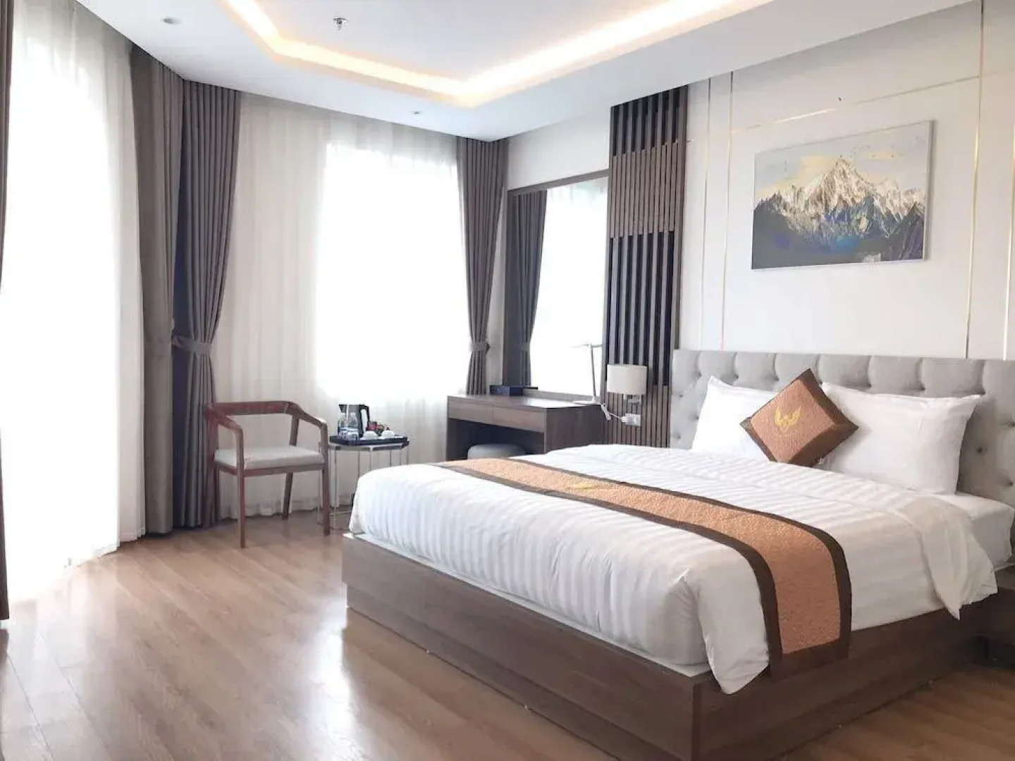 Manh Quan Luxury Hotel