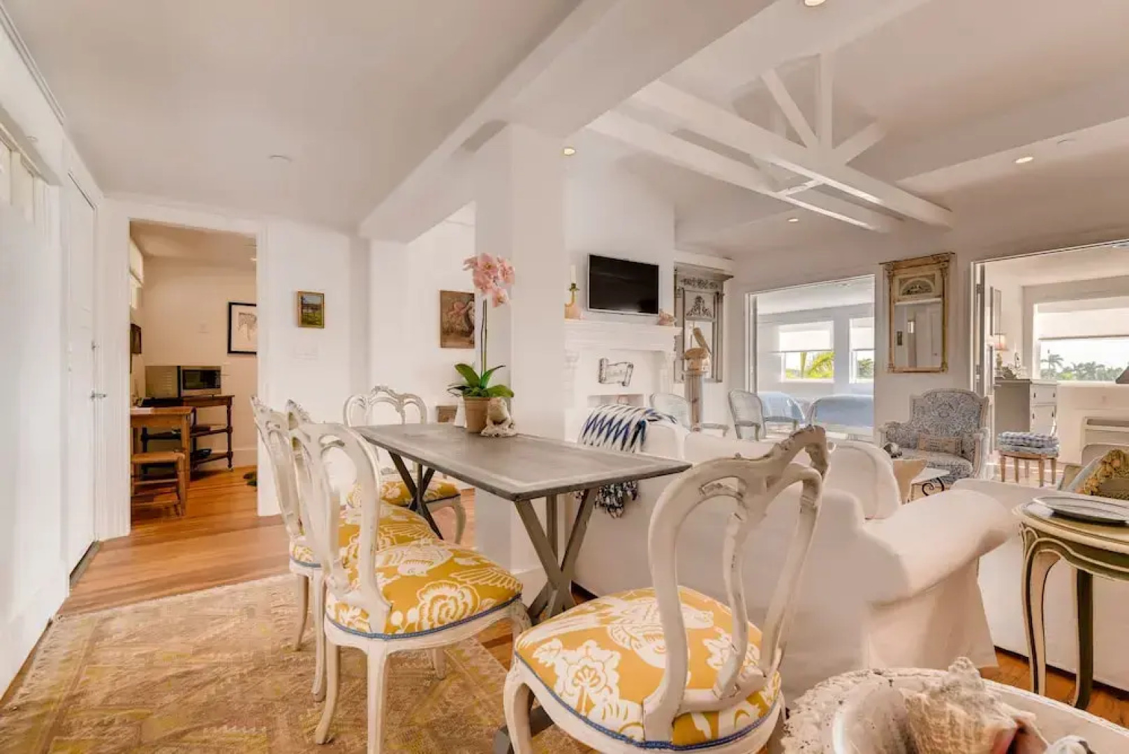 The Palm Beach Hotel Penthouse 3 by PBVR