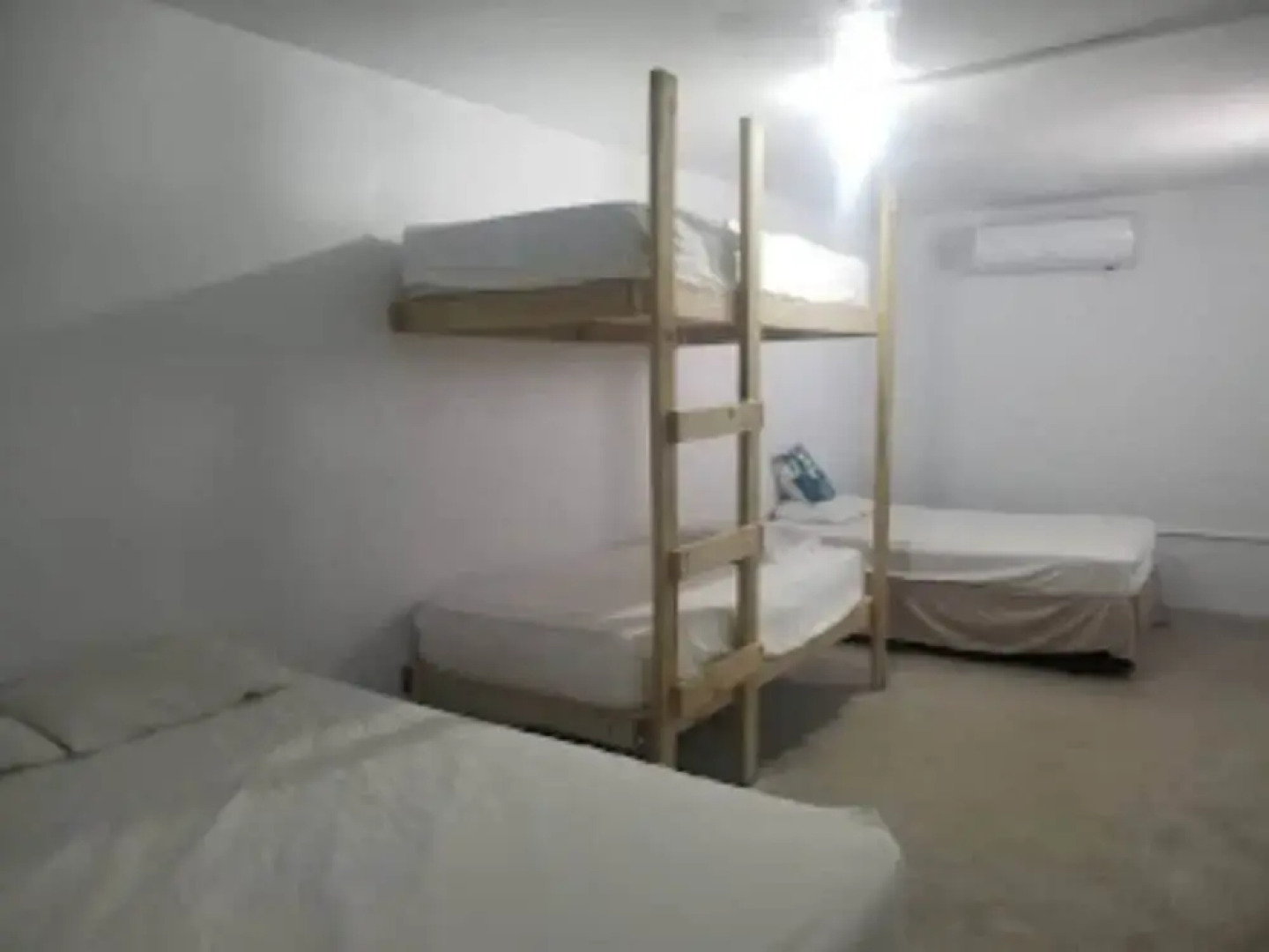 Beach Dorms San Juan