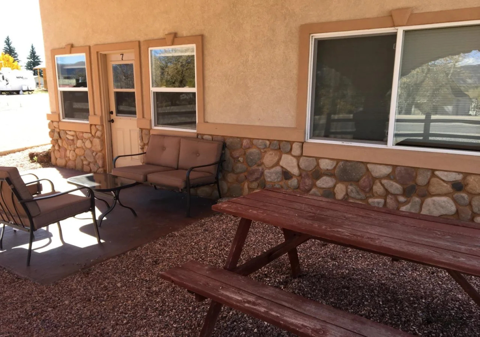 Mountain Ridge Cabins and Lodging