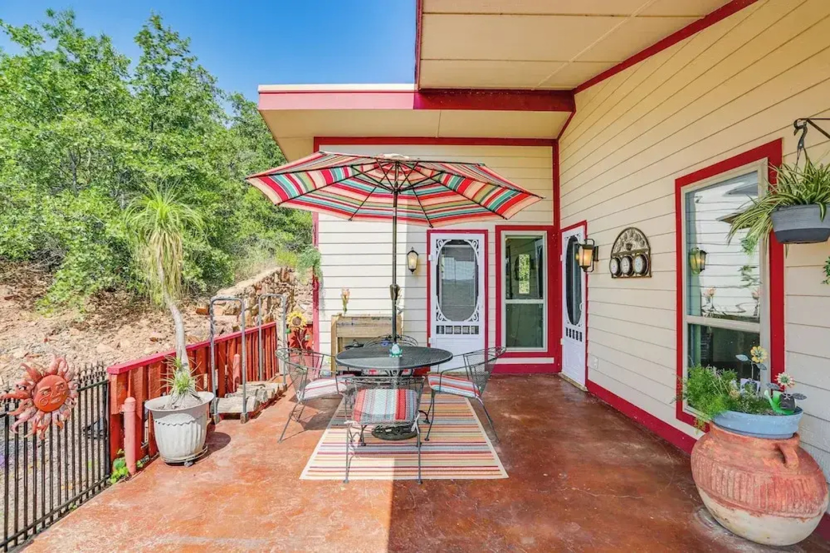 Medicine Park Cottage: Walk to Lake Lawtonka!