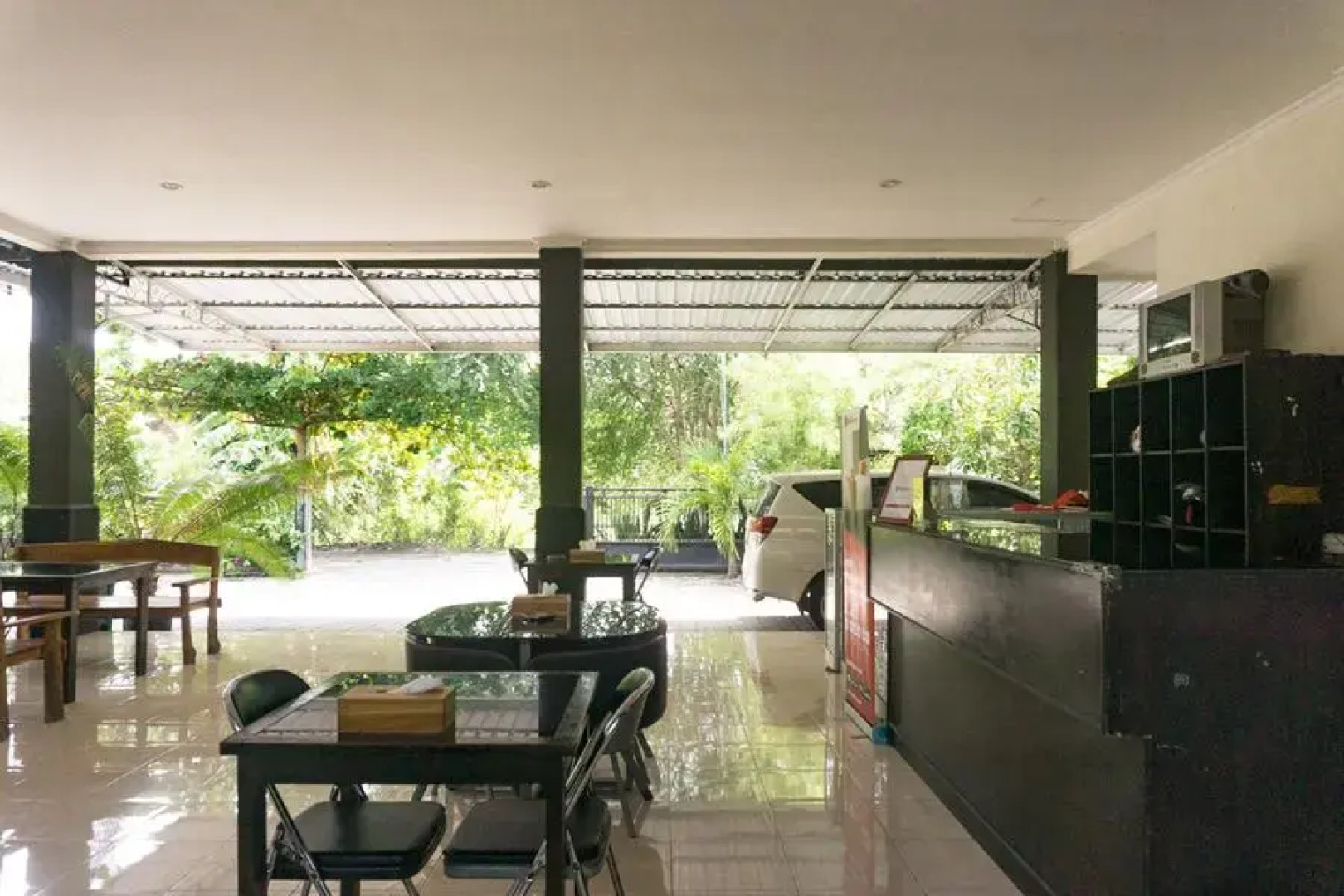 RedDoorz Syariah @ Garuda Street Sumbawa