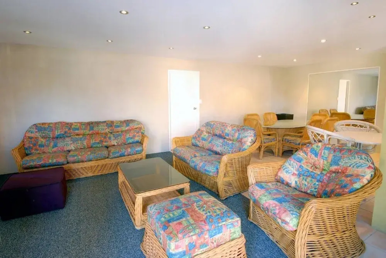 Coronado 9 Apartment