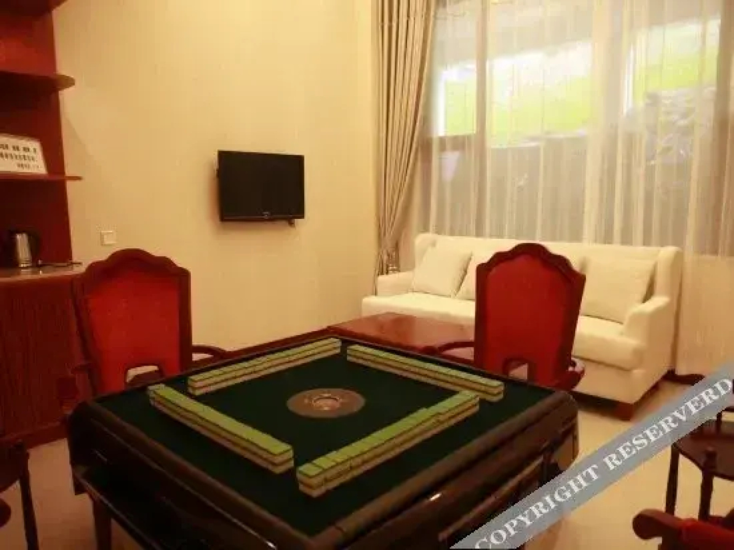 Shennong Hotel