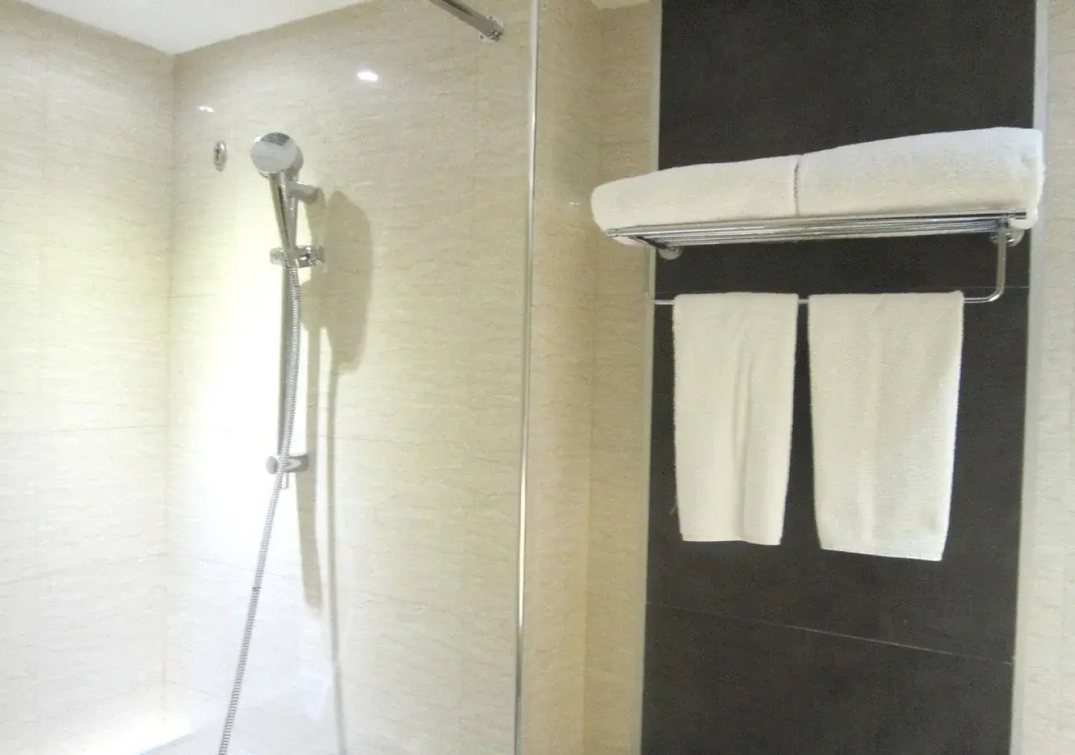 Limketkai Luxe Hotel