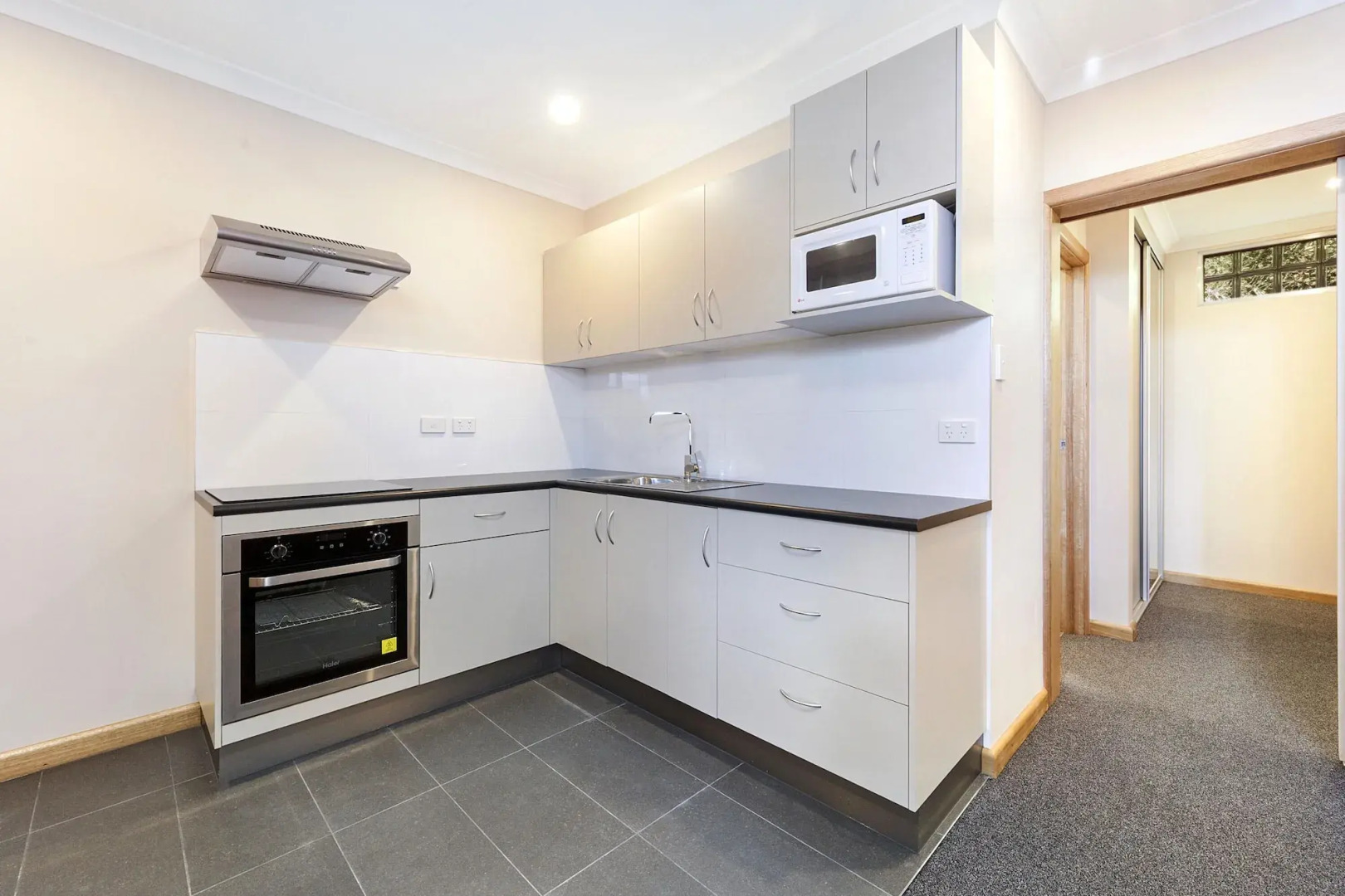 Commodore Regent Launceston