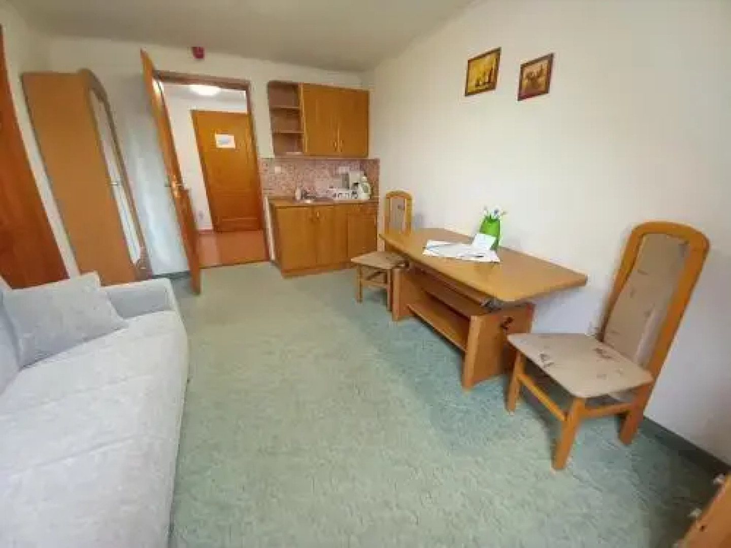 Éden Apartman Hotel