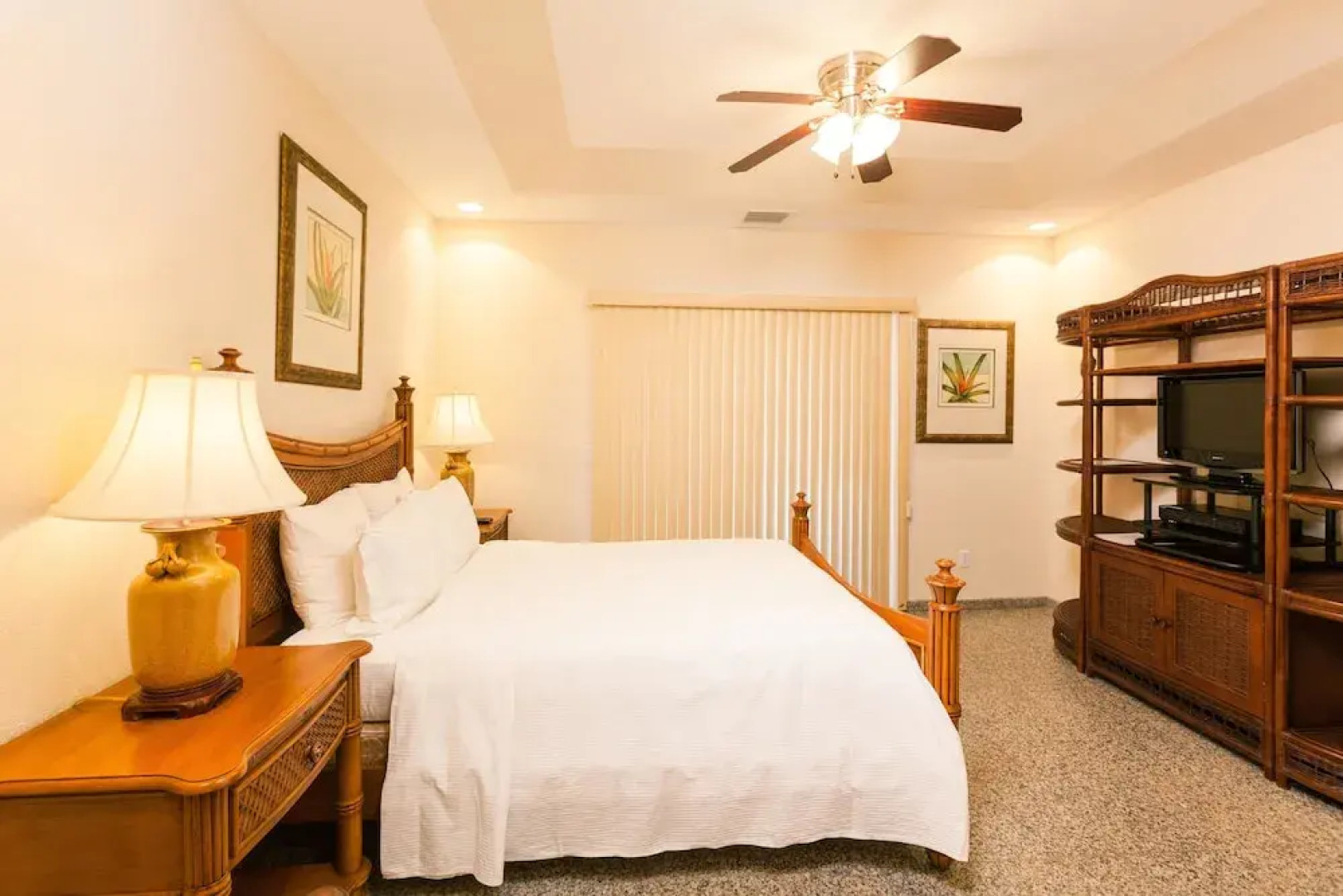 Lawson Rock Lionfish 208