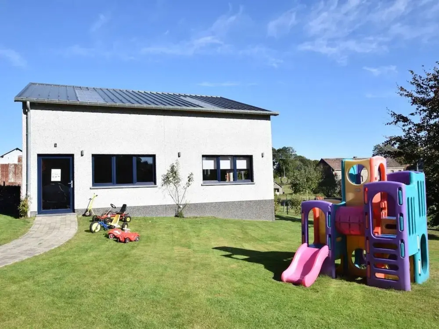 Spacious Holiday Home Near Bastogne