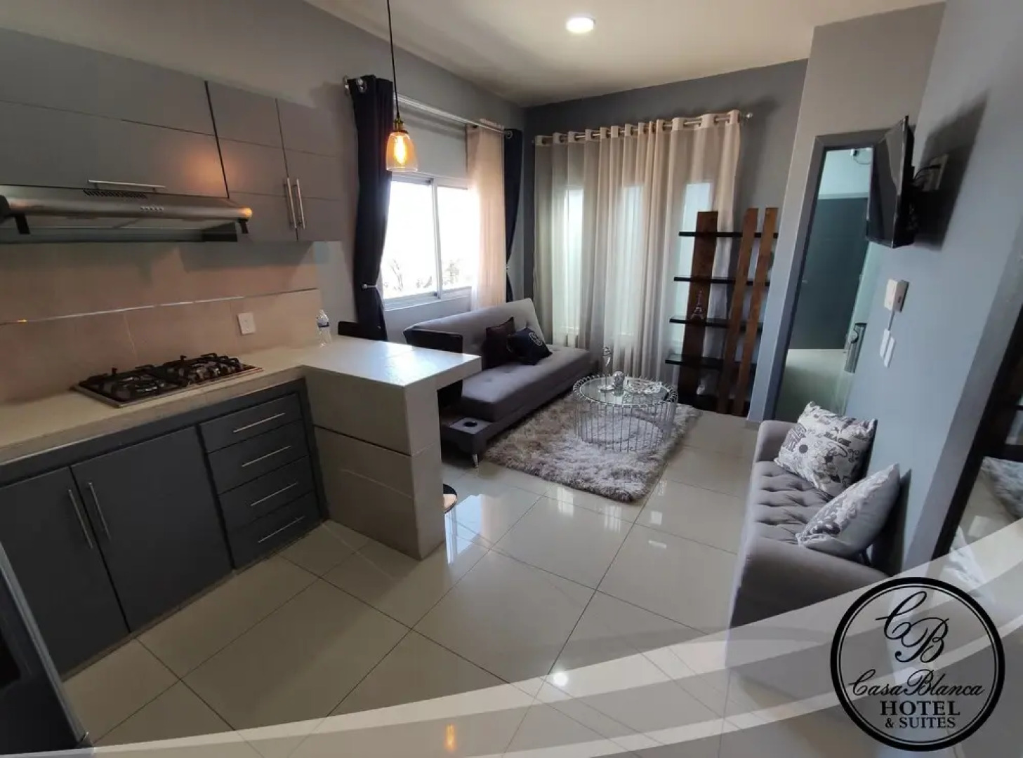 Hotel Casa Blanca & Suites