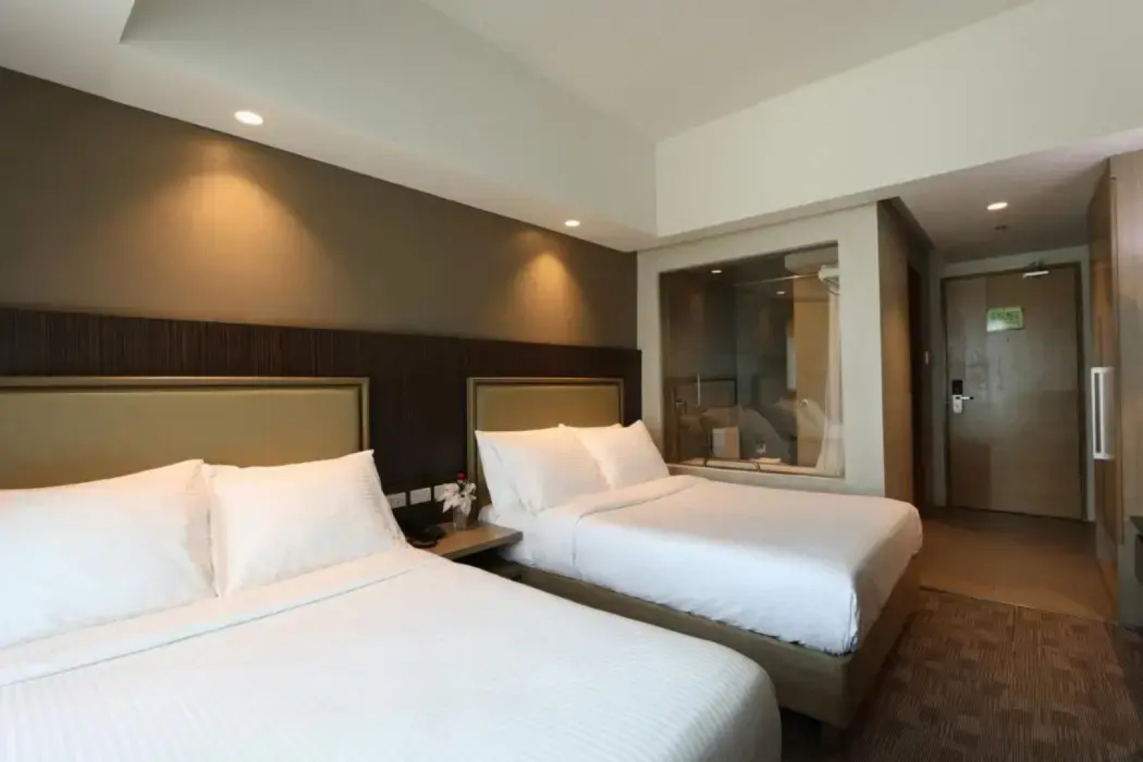 Sotogrande Hotel Katipunan