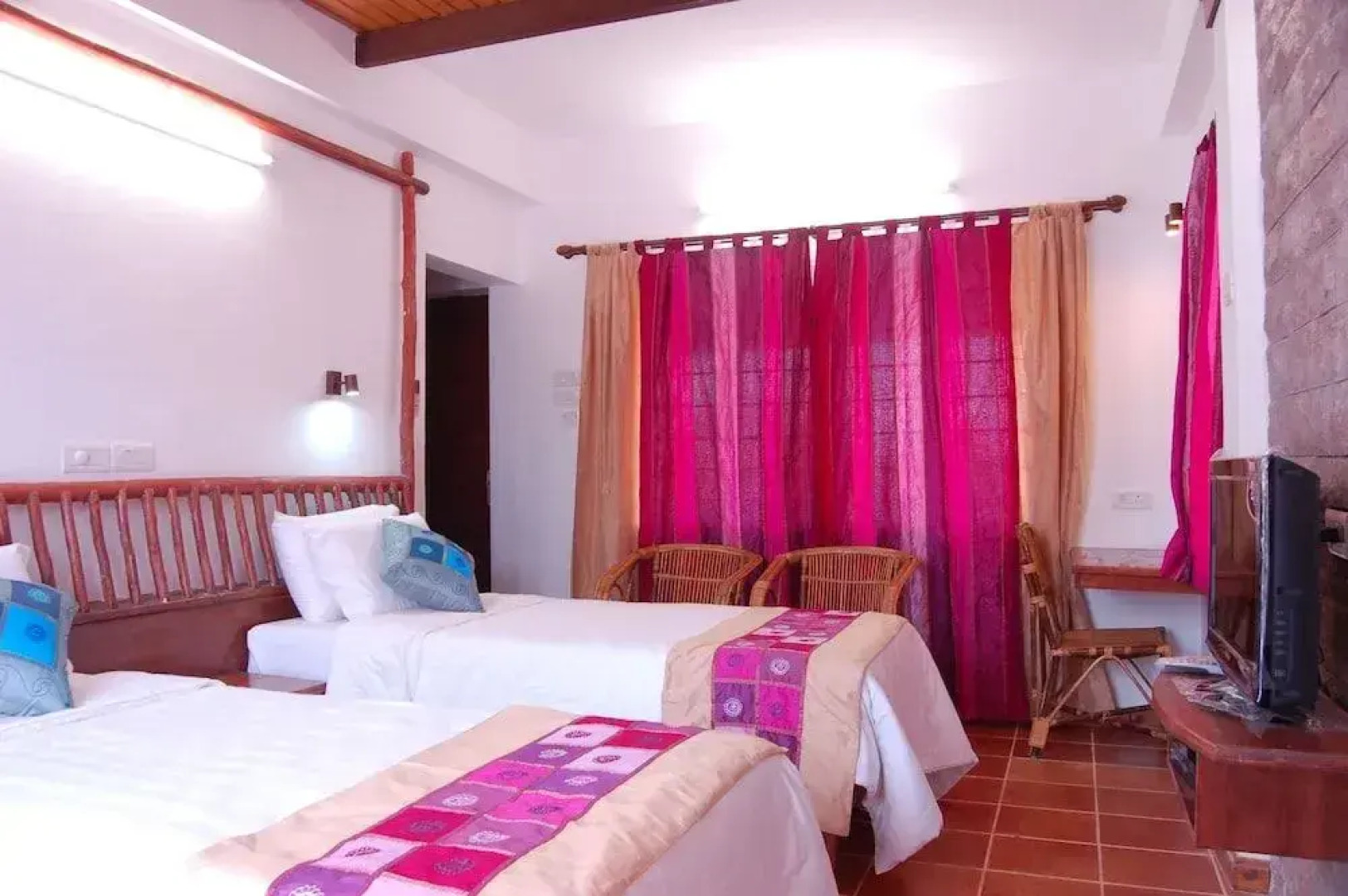 Kadambavanam Ethnic Village Resort