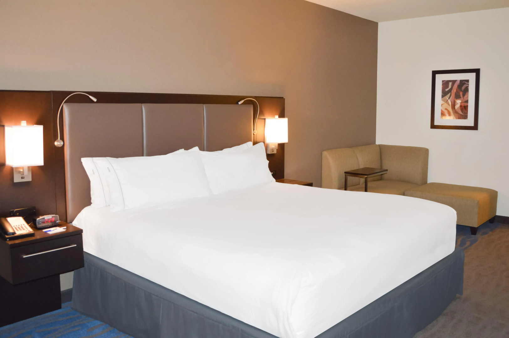 Holiday Inn Express Hotel & Suites Kailua-Kona by IHG