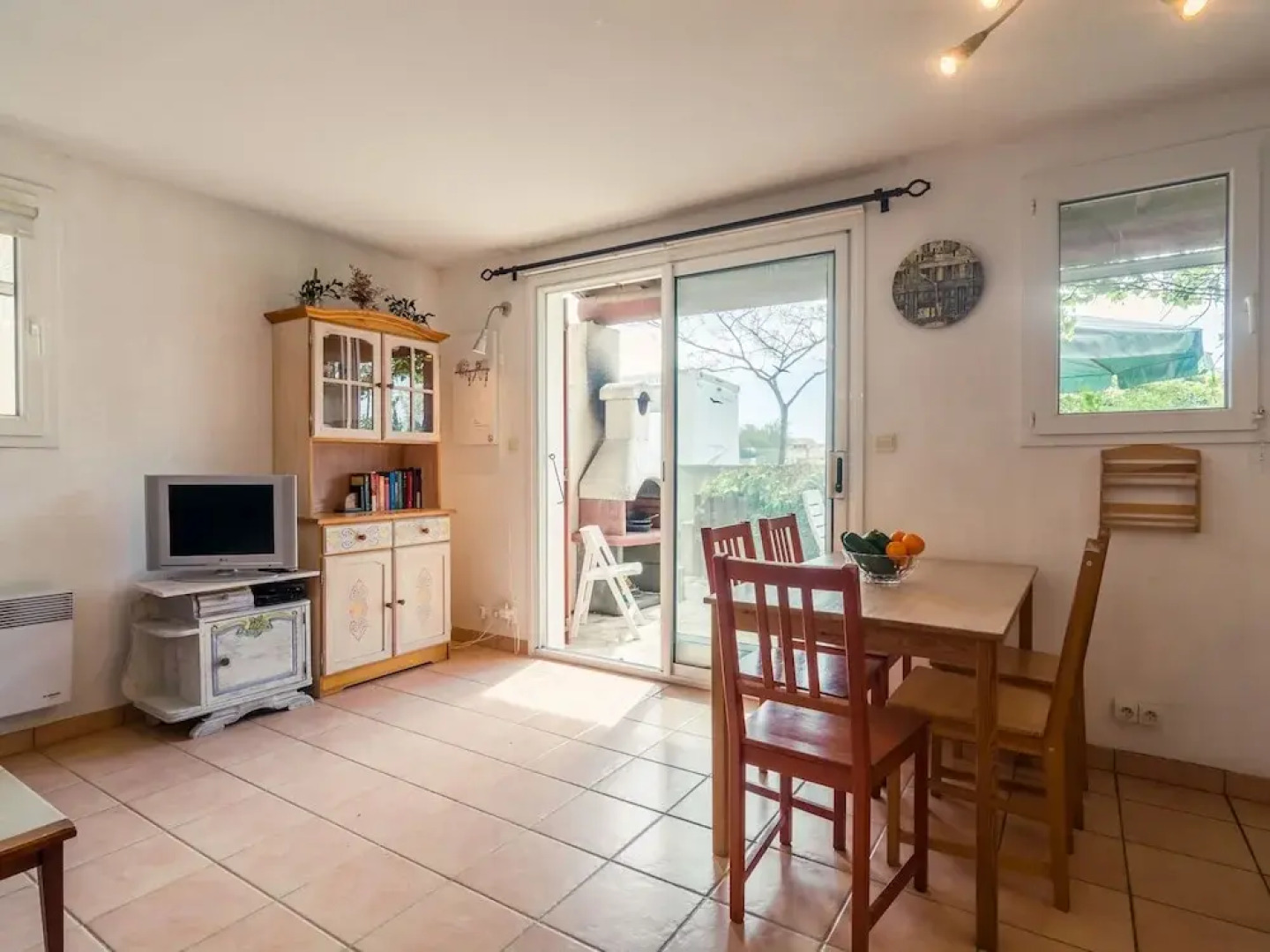 Vintage Holiday Home in South of France by the Sea