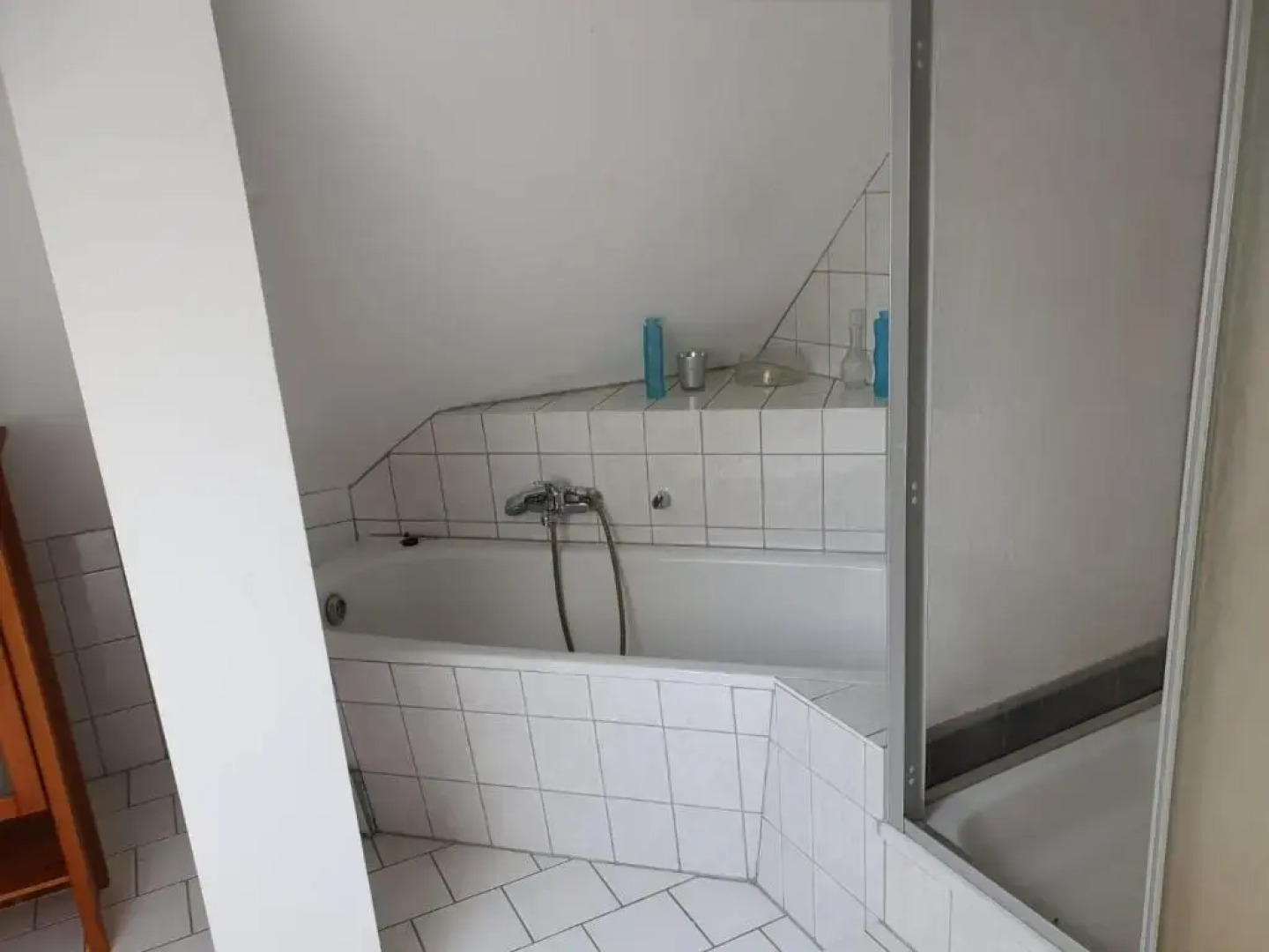 Attic Oelsnitz am Hegebach mit Netflix und Parkplatz Self Check-in