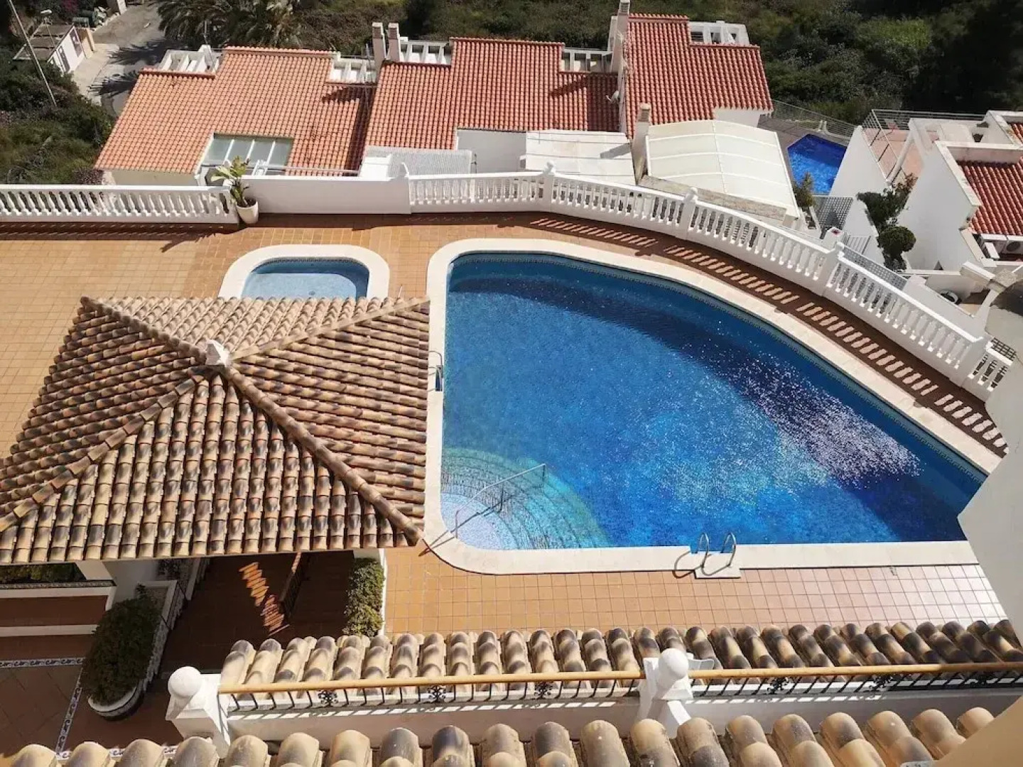 Apartment With Panoramic Frontal Sea Views