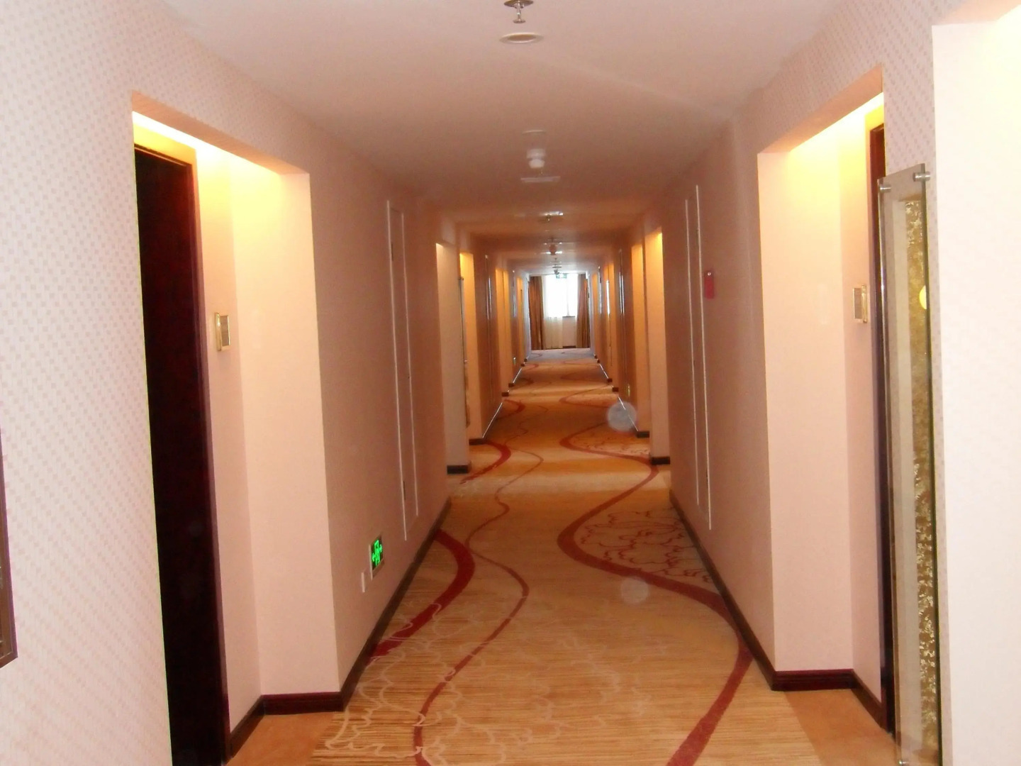 Hua Xia Hotel - Xiamen