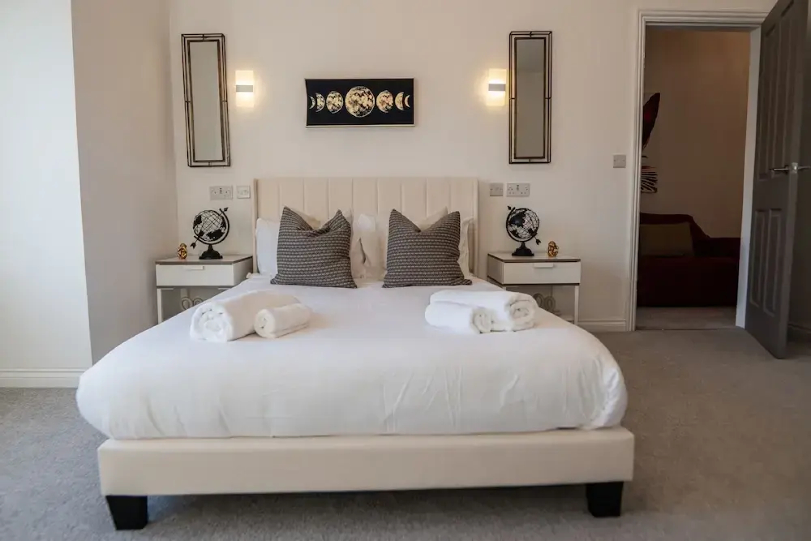Manchester - 4 Beds - Sleeps 7 - Street Parking