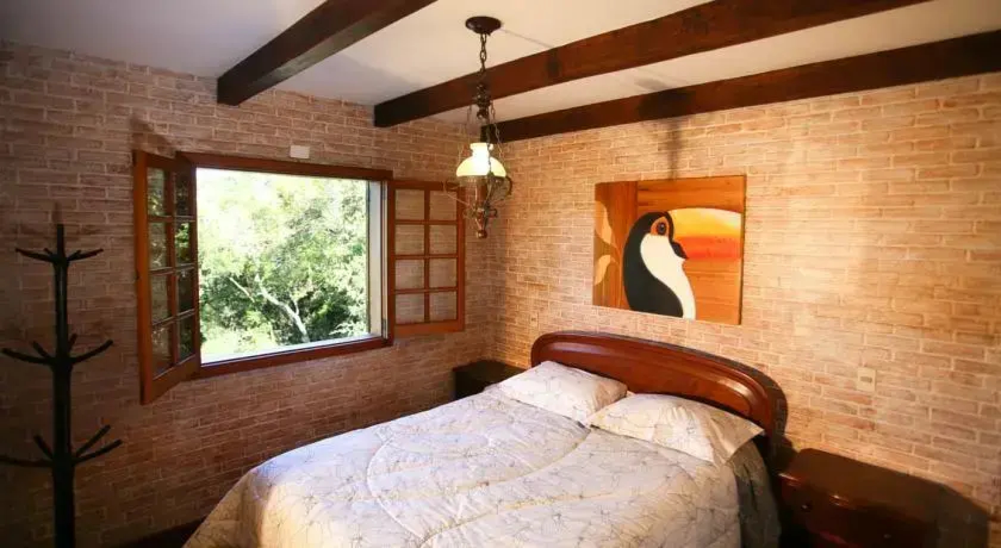Linda Casa nas montanhas
