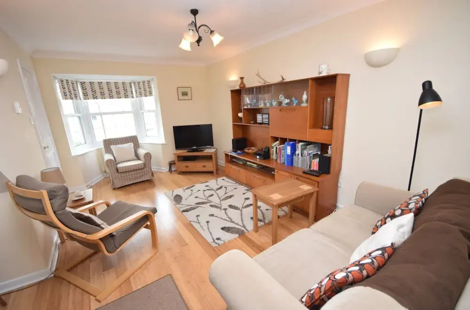 Birch End, Midhurst 91138