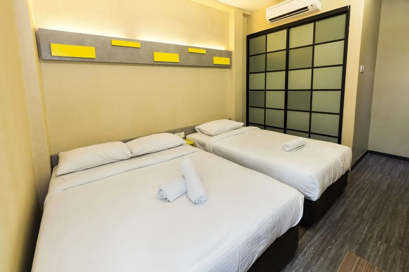 Smile Hotel Danau Kota