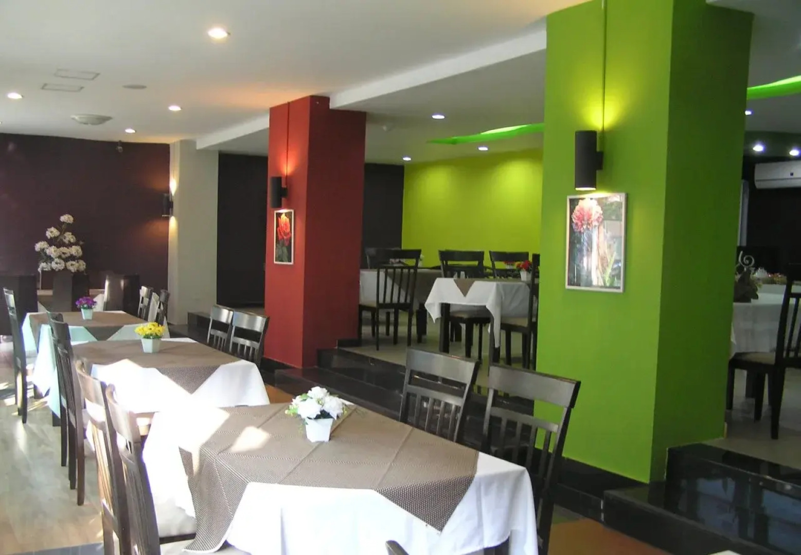 The Impress Khonkaen Hotel