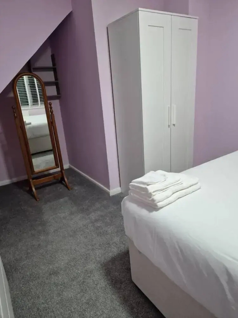 Beautiful and Modern House in Gravesend