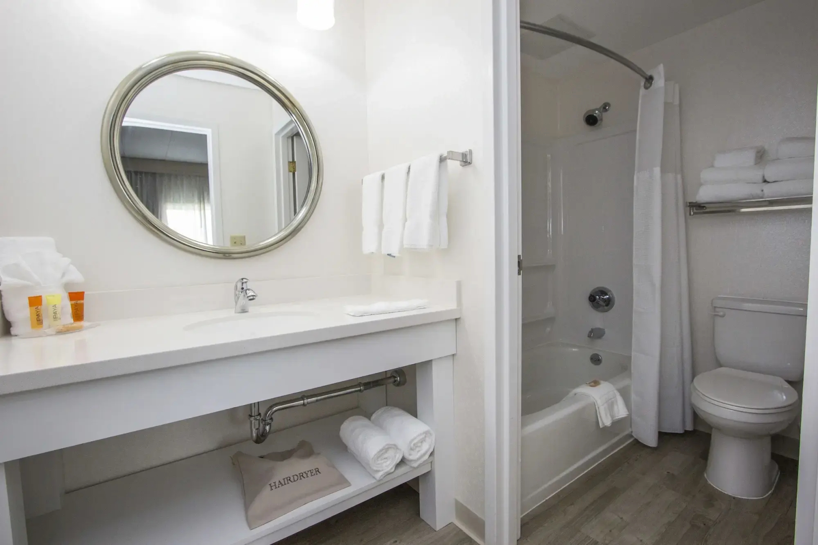 Cedar Point's Hotel Breakers