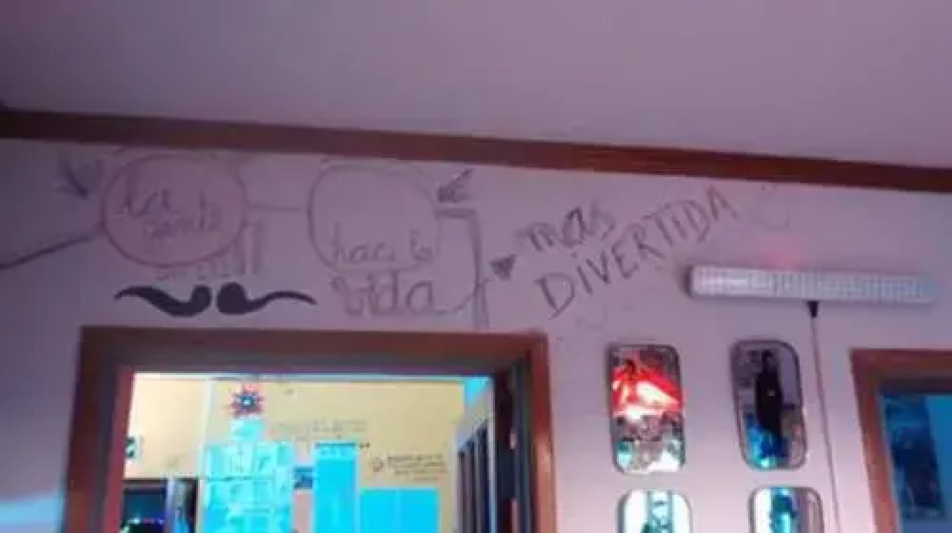 Aloha -Habemus Hostel-