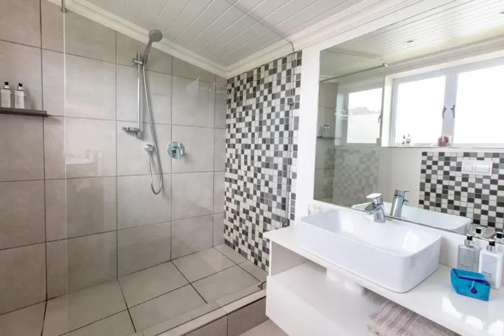 Sweetwater Guest House