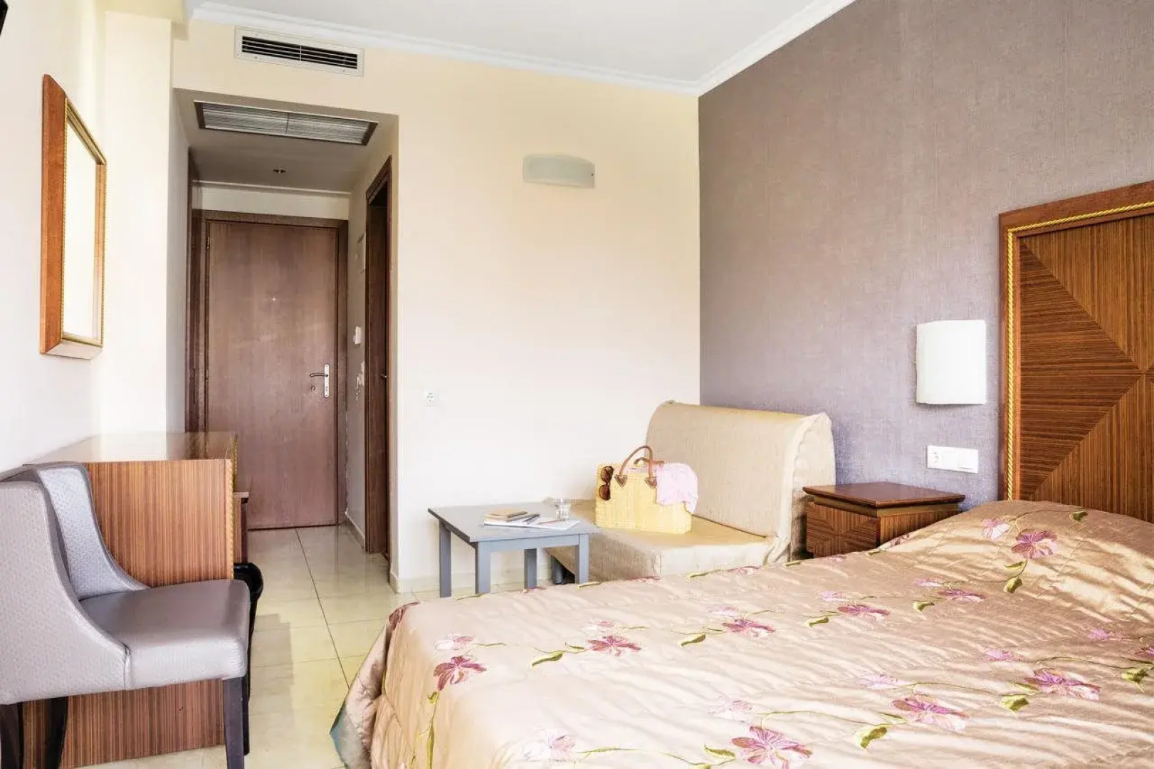 Mediterranean Resort Hotel