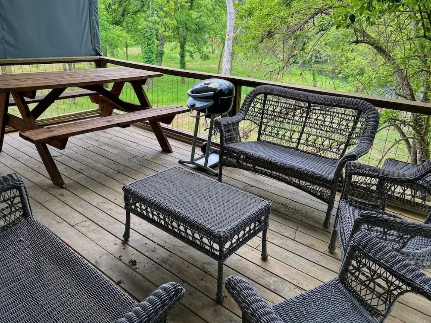 21 Son's Geronimo - Birdhouse Cabin