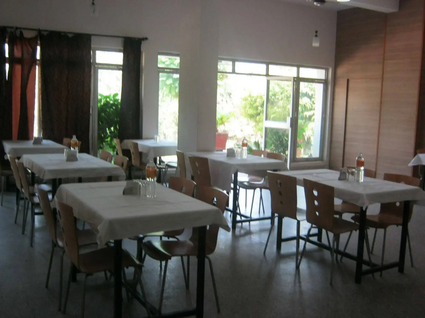 KSTDC Hotel Mayura Kauvery KRS