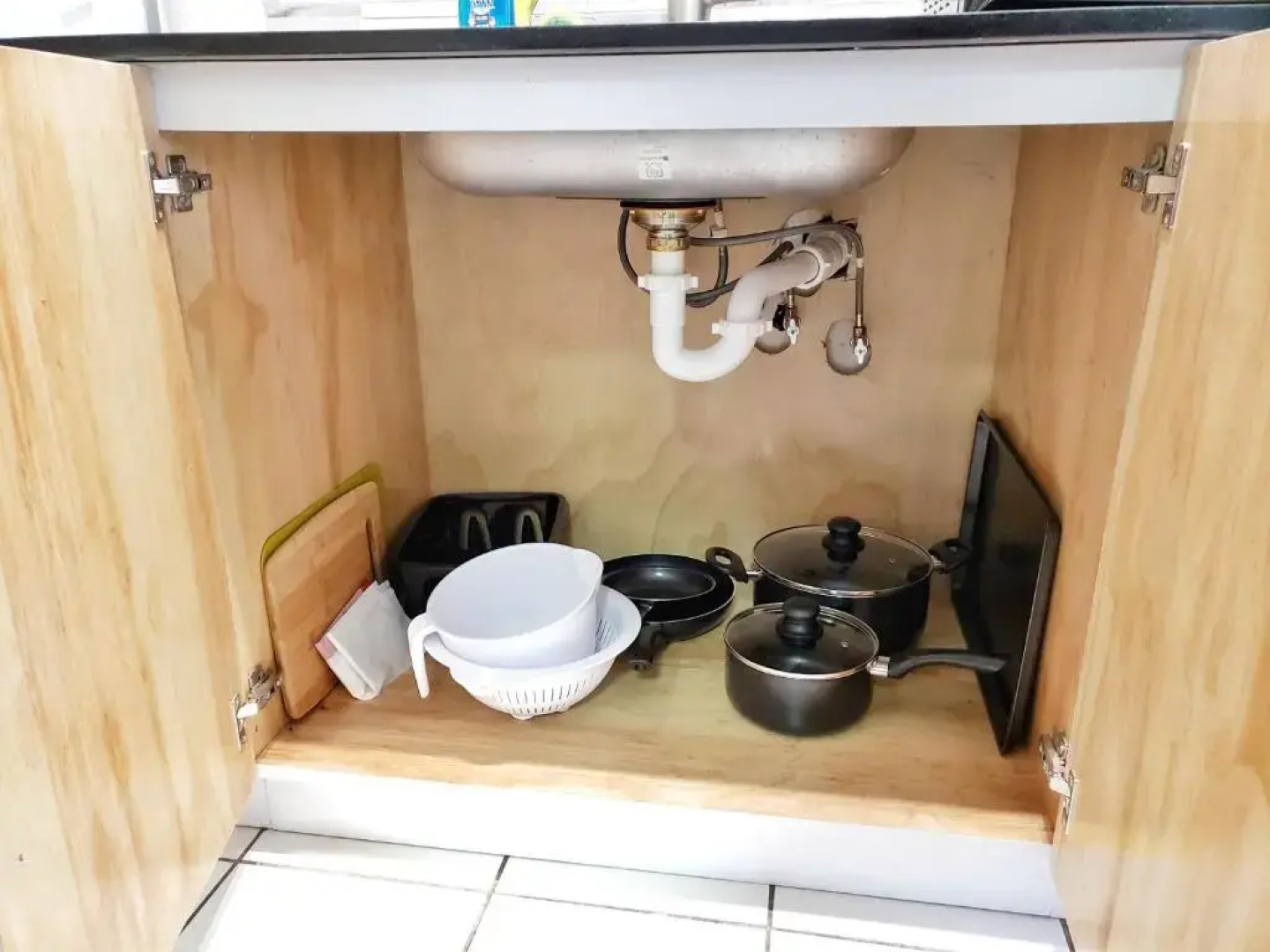 Glam Private Studio 4 Miles from Hard Rock Stadium