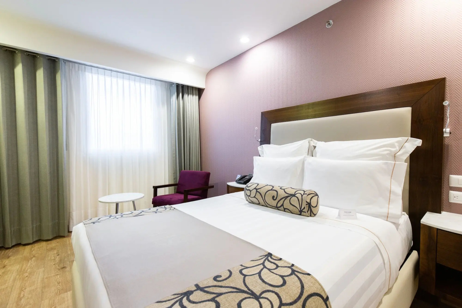 HS HOTSSON Hotel Querétaro