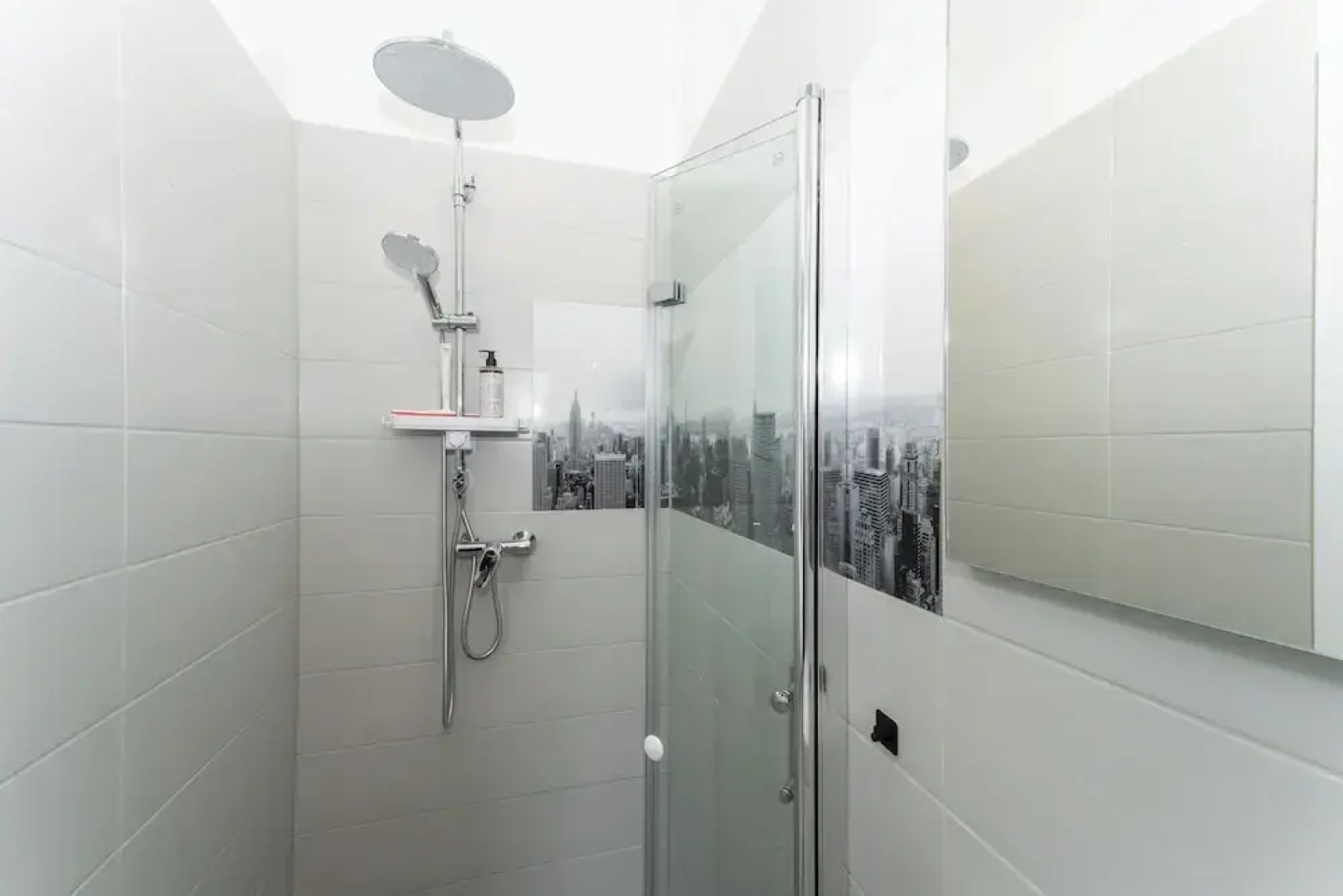 Lit Living-Luxury-Box Spring - Parking