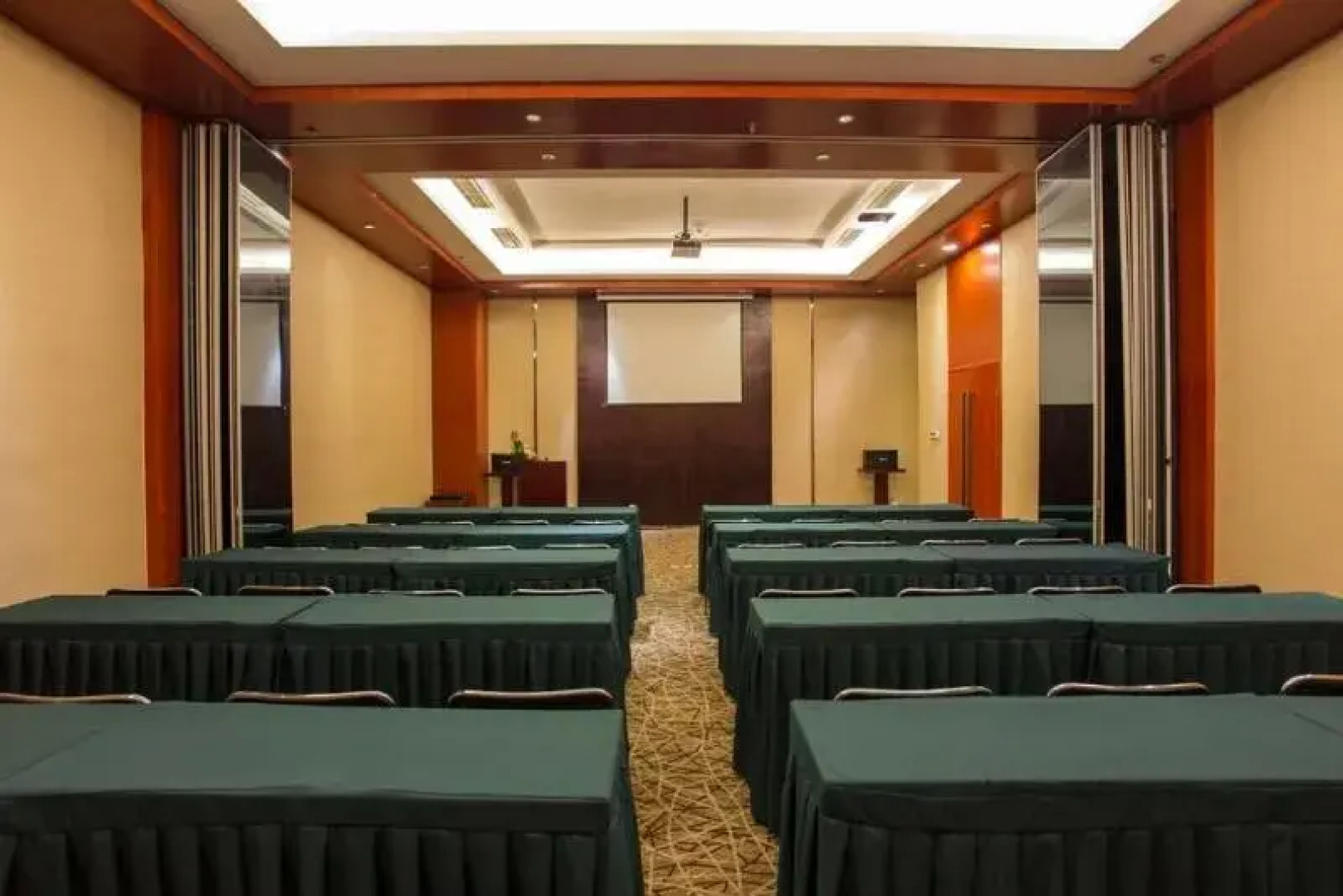 Metropolo Shijiazhuang Yuhua