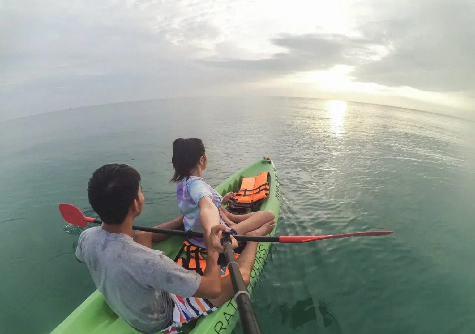 Tharadol Beach Resort