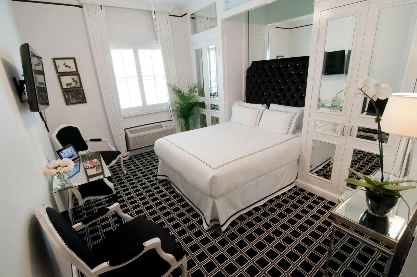 The Chesterfield Hotel Palm Beach