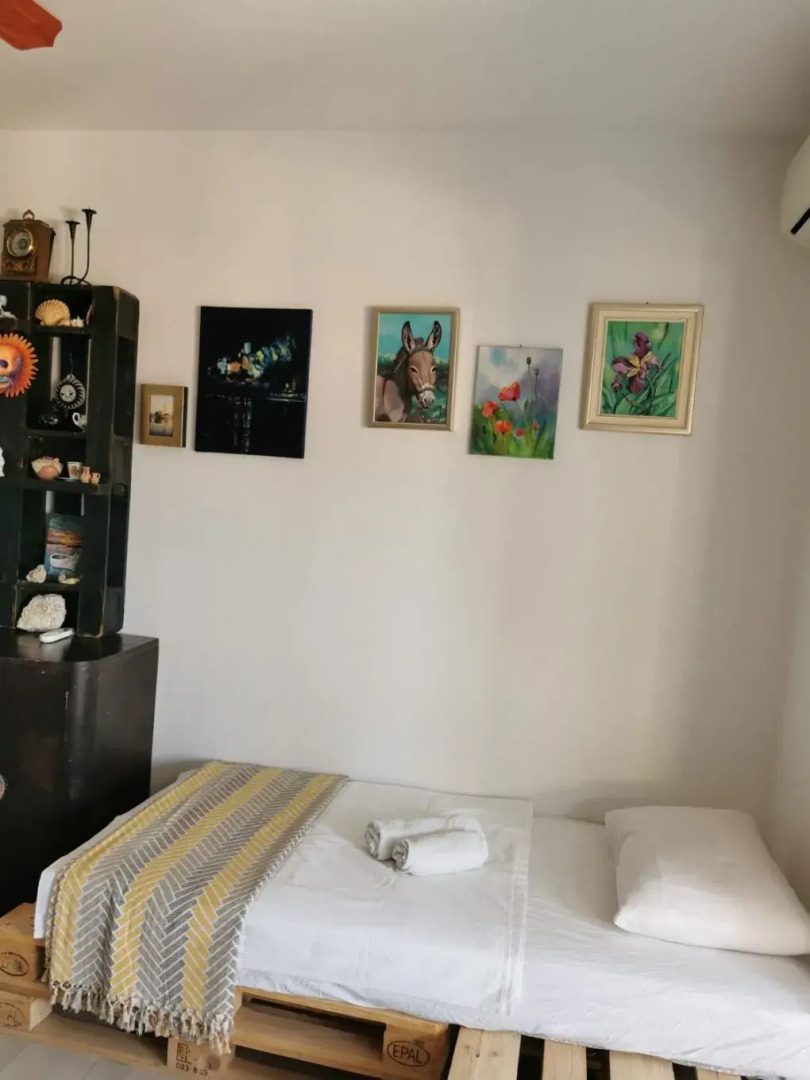 Apartment Renko - 100 m from the sea : A1 Omis, Riviera Omis