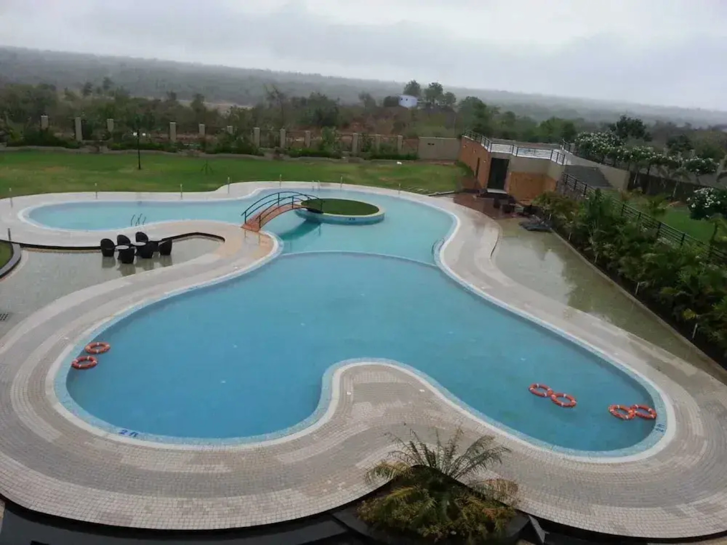 Bansari Greens Resort