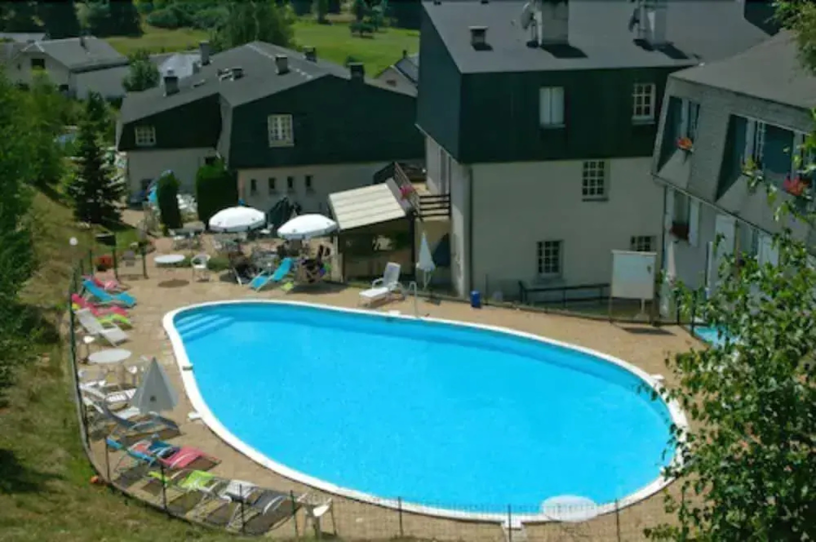 Logis Hôtel Spa Chez Camillou