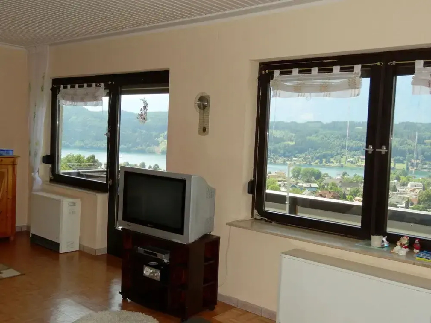 Apartment on the Milstättersee With Swimming Pool in the Summer