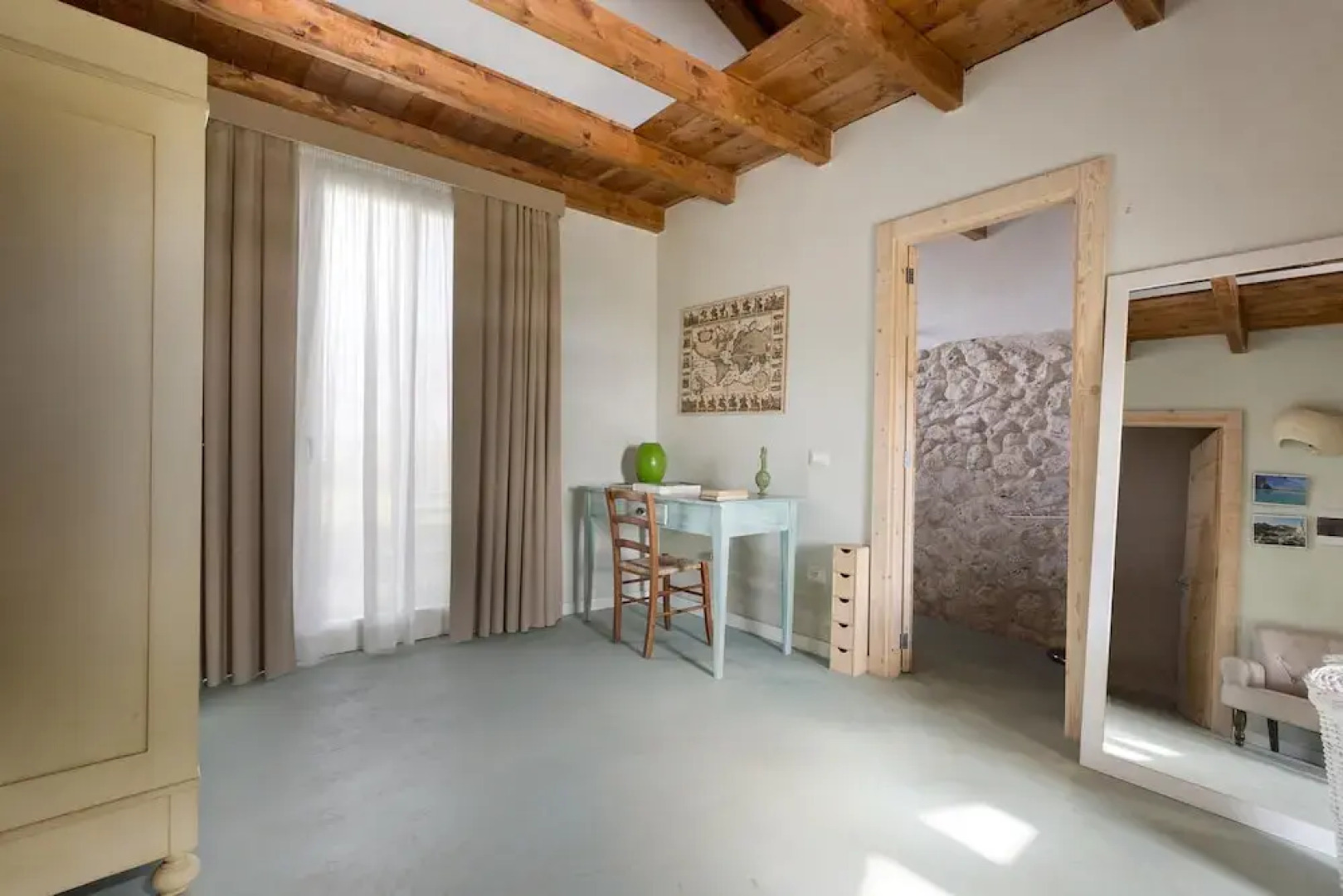 1891 Falcon Home Resort