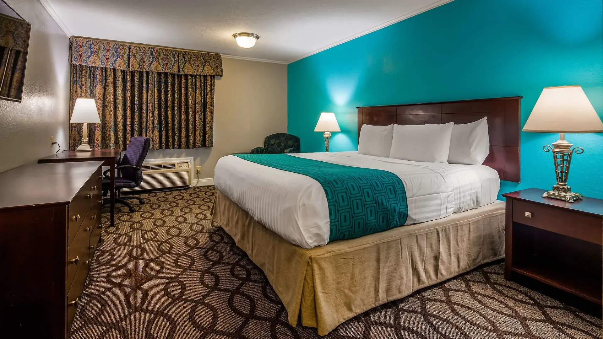 Red Roof Inn & Suites Lexington - Hamburg