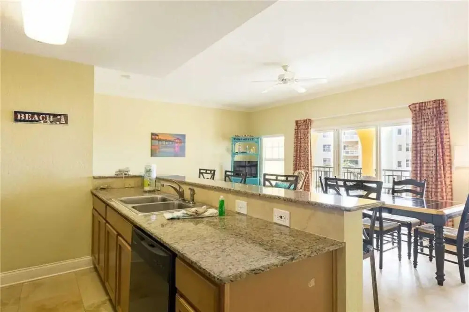 303 - Palms of Treasure Island